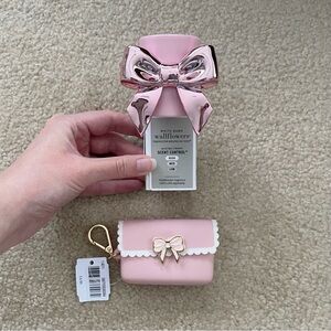 Bath & Body Works Pink Bow Wallflower Plug + Pink Scallop Bow PocketBac Holder